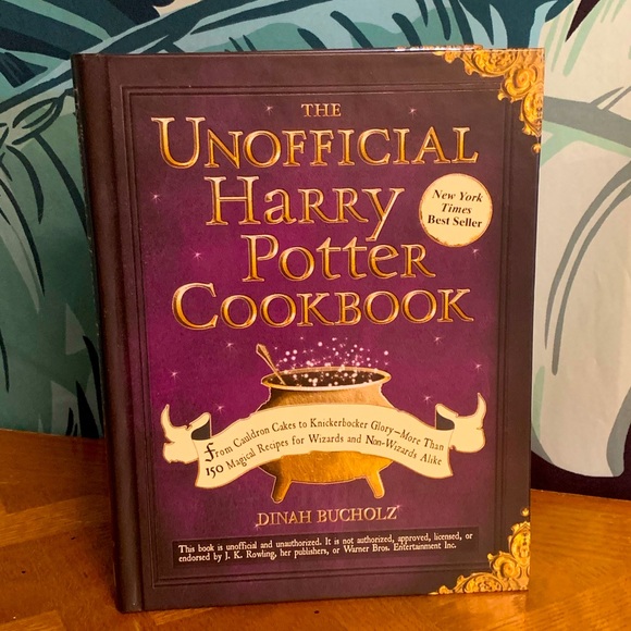 Unofficial Harry Potter Cookbook - Picture 1 of 10